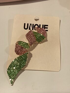 Nique Pink and Green Crystal Leaf Brooch Pin